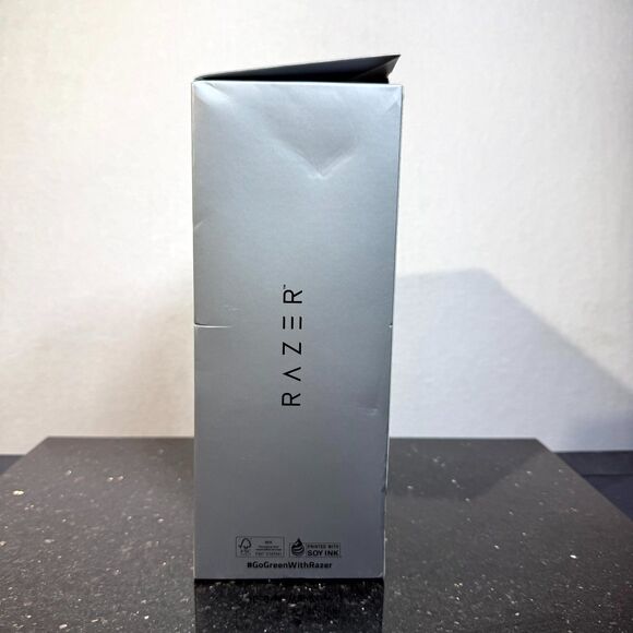 Razer Kraken‎ Kitty V2 Quartz Edition Wired Gaming Headset New - Picture 5 of 7